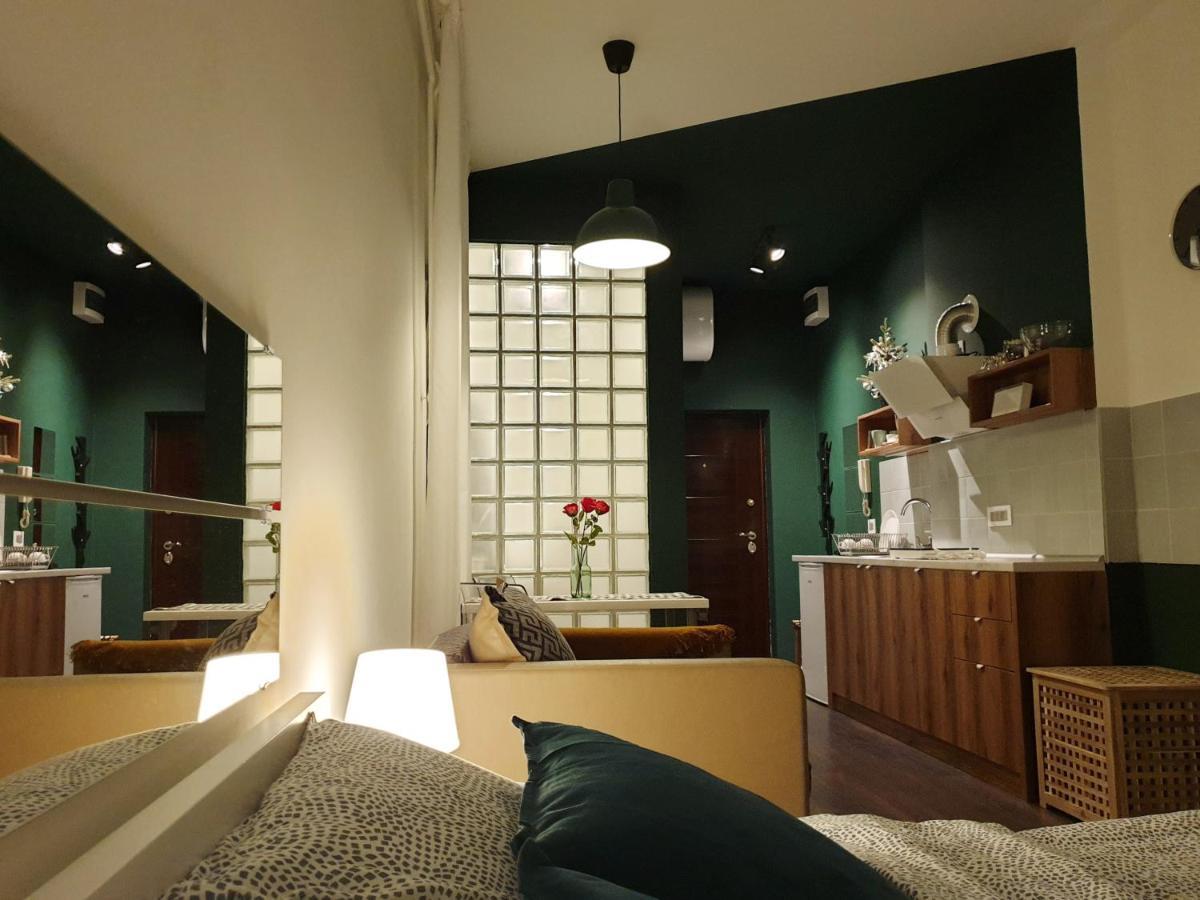 Studio Apartment "Savski Trg" Belgrado Buitenkant foto