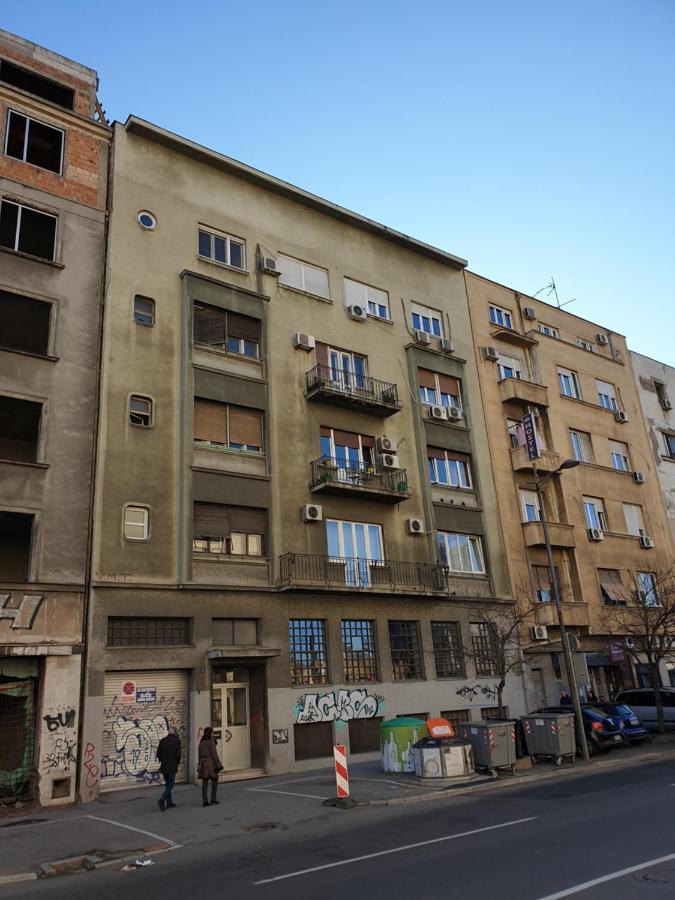 Studio Apartment "Savski Trg" Belgrado Buitenkant foto